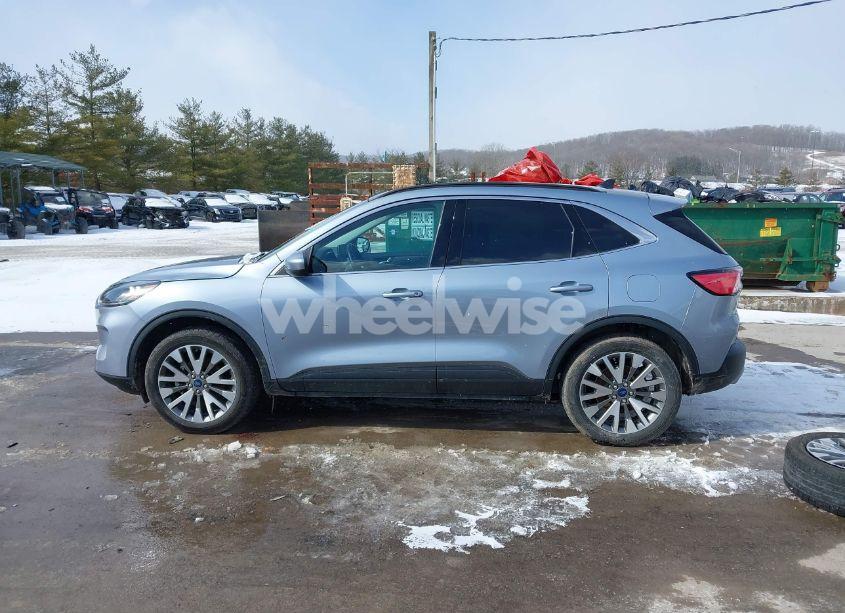 Photo 15 of 2022 Ford Escape TITANIUM (VIN 1FMCU9J93NUA80912)