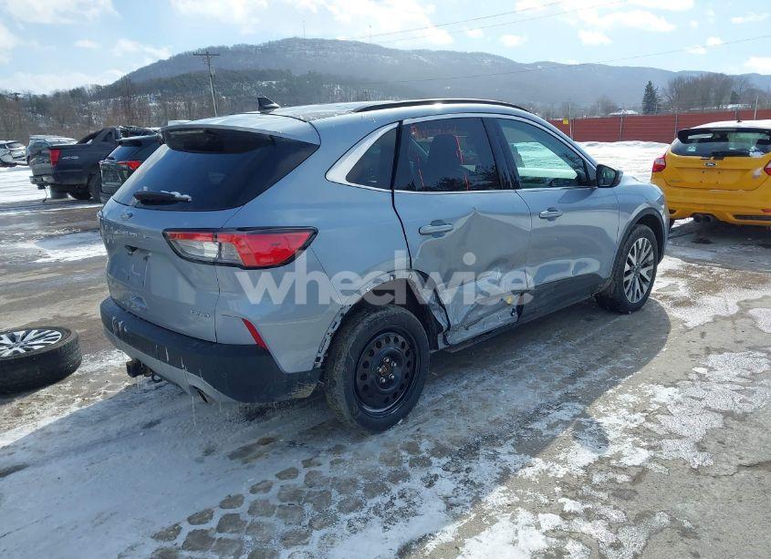 Photo 4 of 2022 Ford Escape TITANIUM (VIN 1FMCU9J93NUA80912)