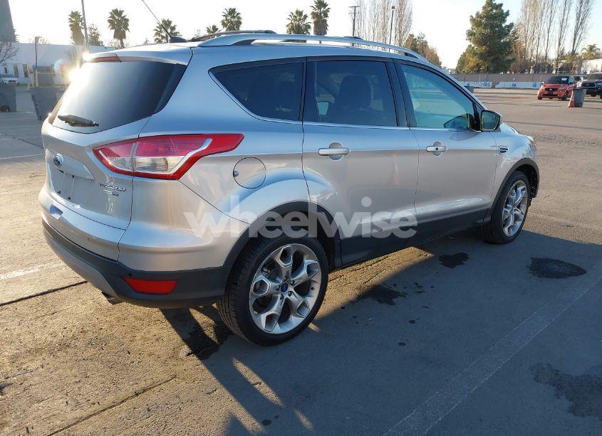 Photo 4 of 2013 Ford Escape (VIN 1FMCU9J94DUD92588)