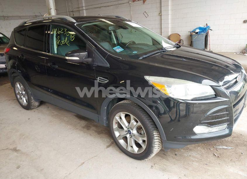 2014 Ford Escape TITANIUM (VIN 1FMCU9J94EUA22212) main photo