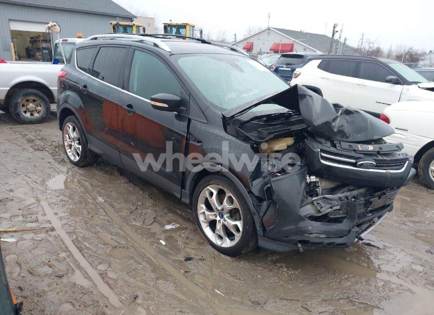 2014 Ford Escape TITANIUM (VIN 1FMCU9J94EUA65593) main photo