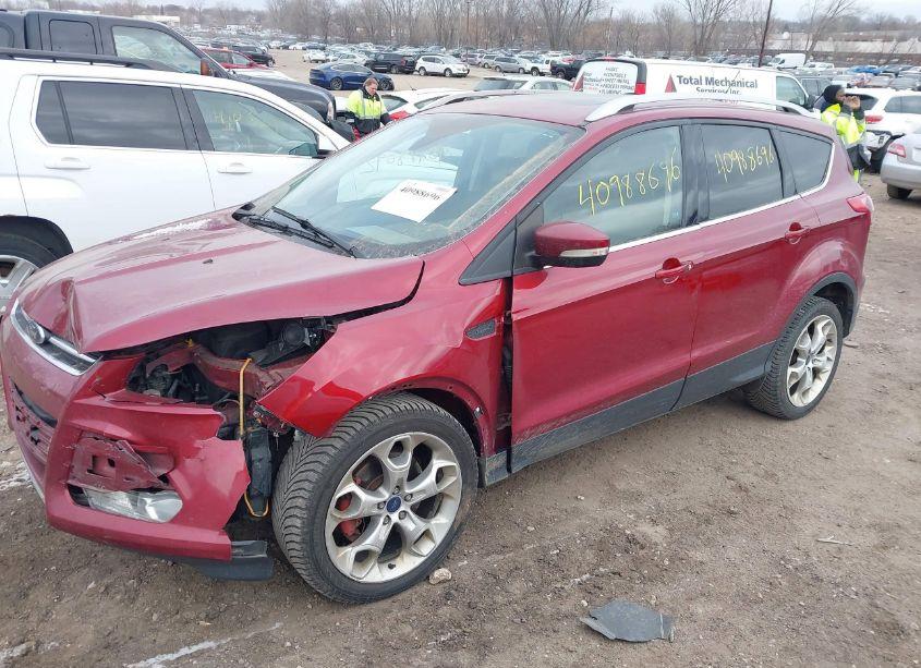 Photo 2 of 2014 Ford Escape TITANIUM (VIN 1FMCU9J94EUE53133)