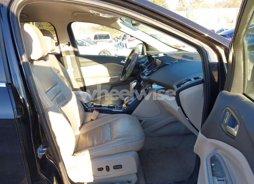 Photo 5 of 2015 Ford Escape TITANIUM (VIN 1FMCU9J94FUA19831)