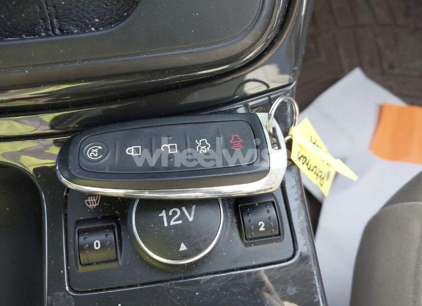 Photo 11 of 2015 Ford Escape TITANIUM (VIN 1FMCU9J94FUA35981)