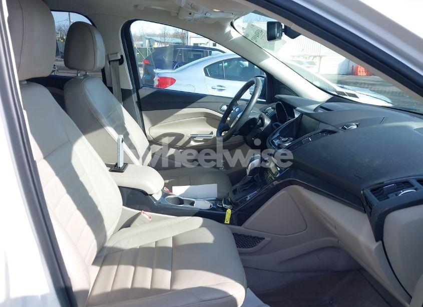 Photo 5 of 2015 Ford Escape TITANIUM (VIN 1FMCU9J94FUA35981)