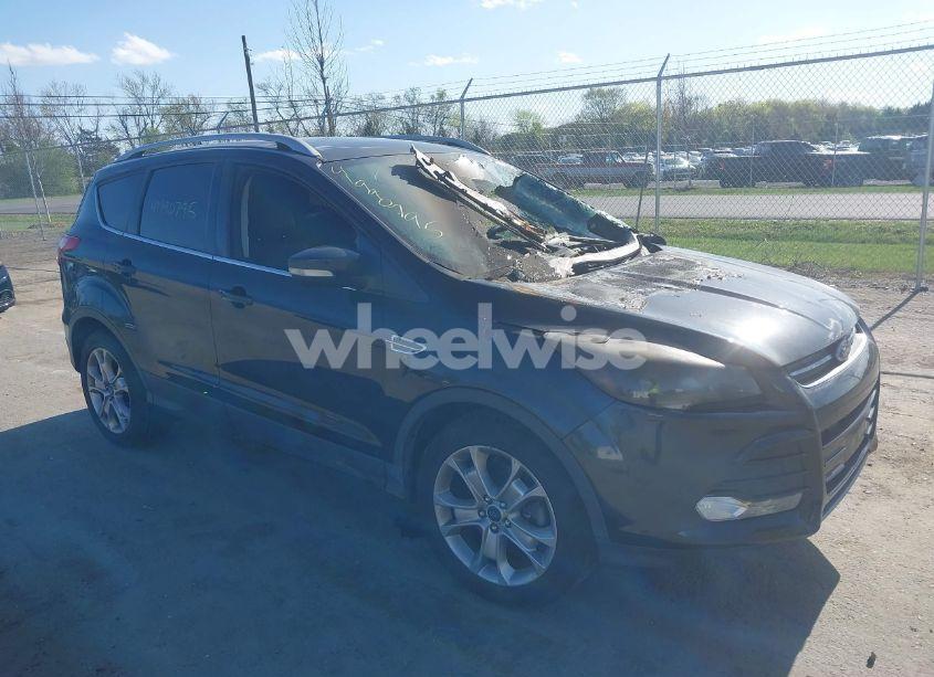 2015 Ford Escape TITANIUM (VIN 1FMCU9J94FUC33962) main photo