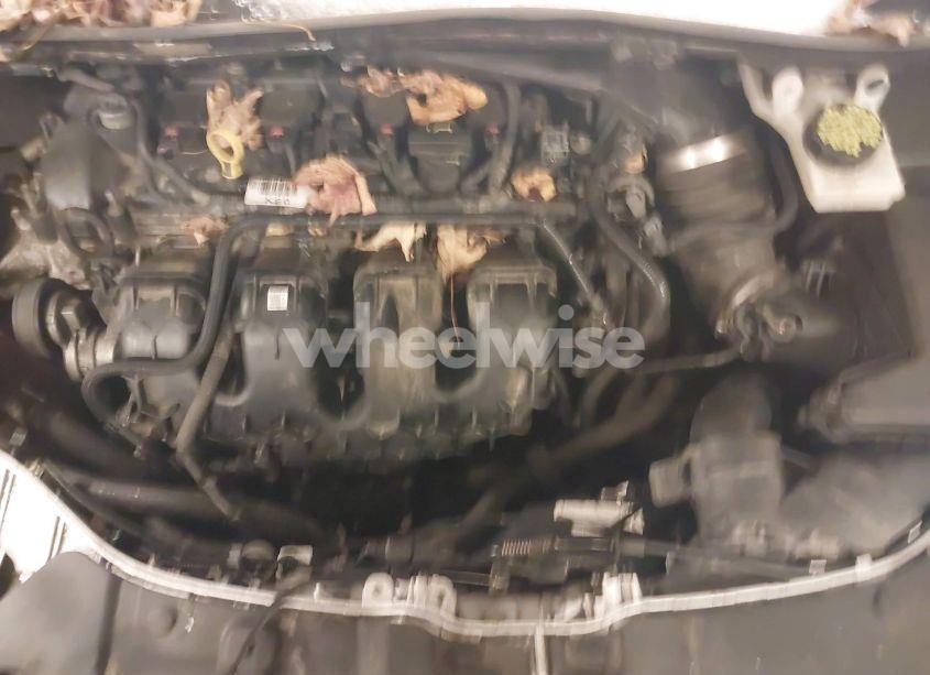 Photo 10 of 2015 Ford Escape TITANIUM (VIN 1FMCU9J94FUC43097)