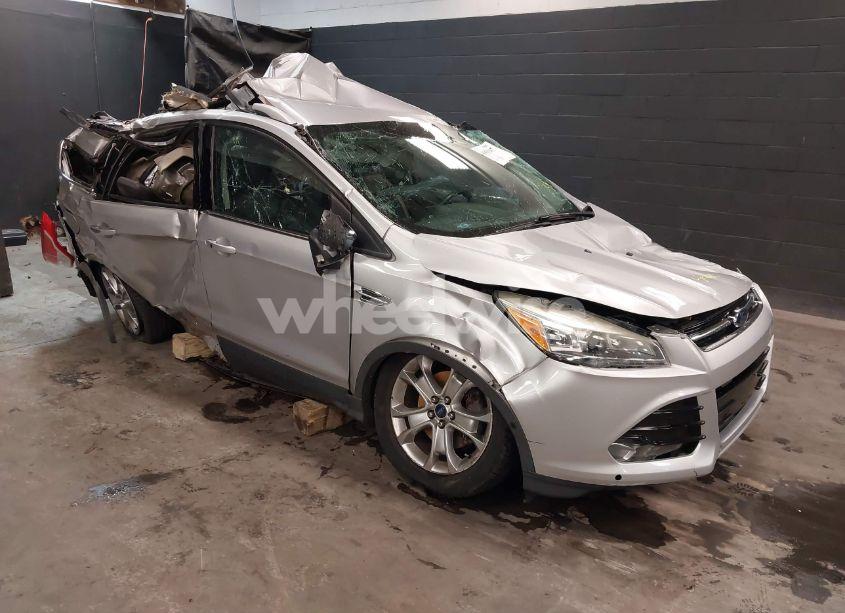 2016 Ford Escape TITANIUM (VIN 1FMCU9J94GUB00815) main photo