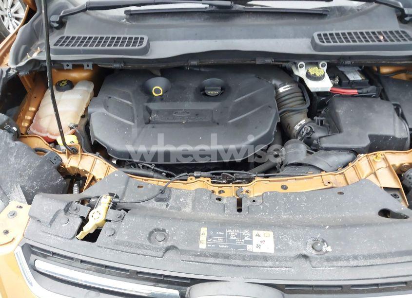 Photo 10 of 2016 Ford Escape TITANIUM (VIN 1FMCU9J94GUB51487)