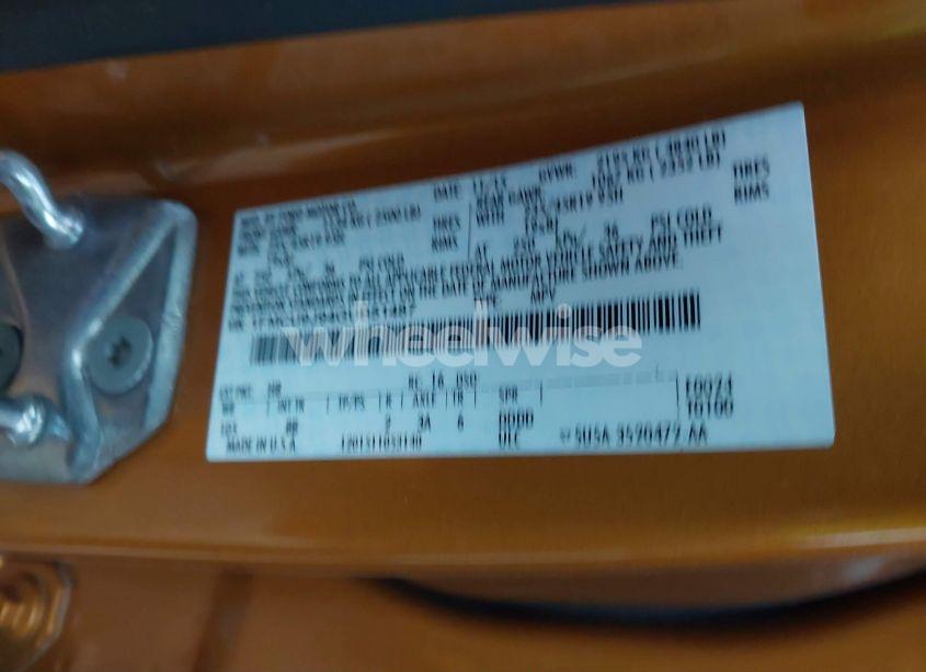 Photo 9 of 2016 Ford Escape TITANIUM (VIN 1FMCU9J94GUB51487)