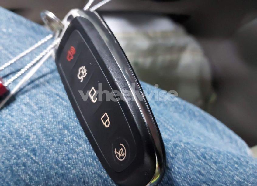 Photo 11 of 2016 Ford Escape TITANIUM (VIN 1FMCU9J94GUC29850)