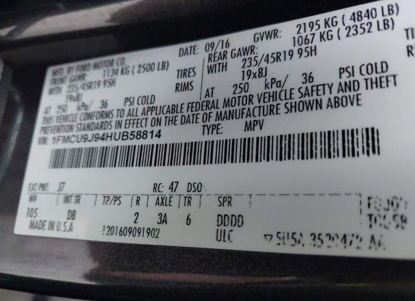 Photo 9 of 2017 Ford Escape TITANIUM (VIN 1FMCU9J94HUB58814)