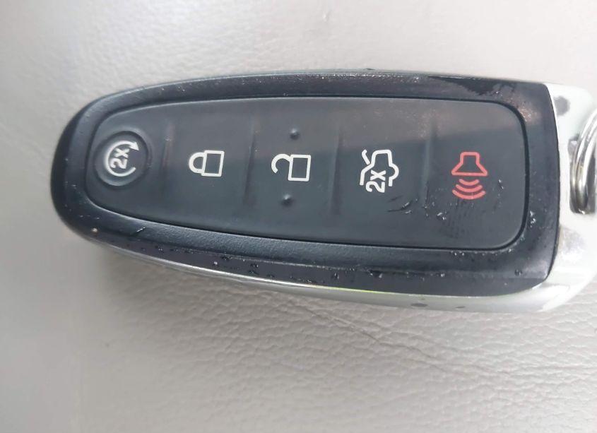 Photo 11 of 2017 Ford Escape TITANIUM (VIN 1FMCU9J94HUB72003)