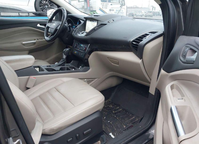 Photo 5 of 2017 Ford Escape TITANIUM (VIN 1FMCU9J94HUB95068)