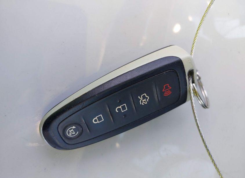 Photo 11 of 2017 Ford Escape TITANIUM (VIN 1FMCU9J94HUC14072)