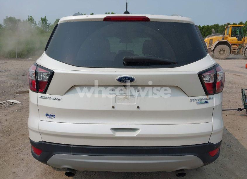 Photo 16 of 2017 Ford Escape TITANIUM (VIN 1FMCU9J94HUD33448)