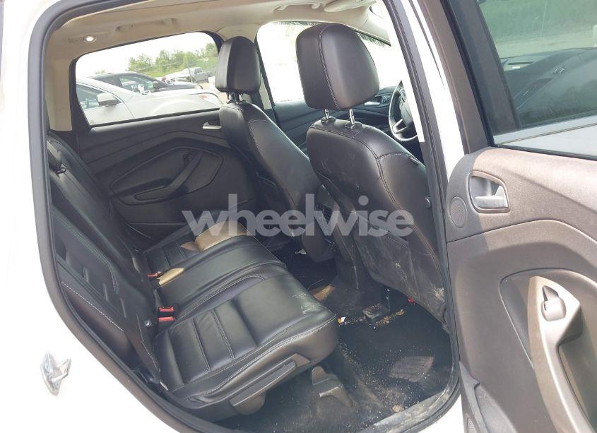 Photo 8 of 2017 Ford Escape TITANIUM (VIN 1FMCU9J94HUD33448)