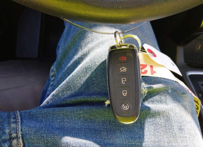 Photo 11 of 2018 Ford Escape TITANIUM (VIN 1FMCU9J94JUA49517)