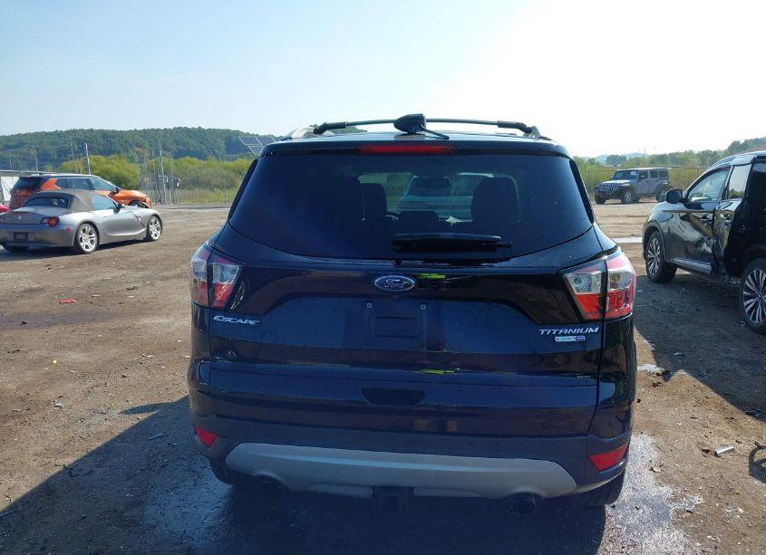 Photo 16 of 2018 Ford Escape TITANIUM (VIN 1FMCU9J94JUA49517)