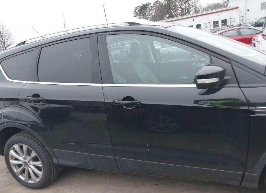 Photo 13 of 2018 Ford Escape TITANIUM (VIN 1FMCU9J94JUB74209)