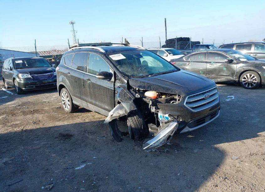 2018 Ford Escape TITANIUM (VIN 1FMCU9J94JUC66632) main photo