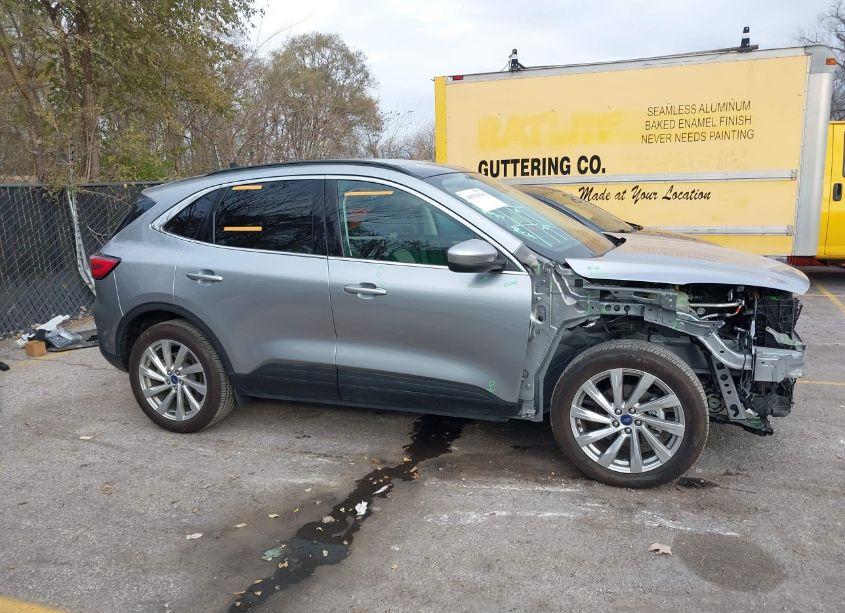 Photo 13 of 2022 Ford Escape TITANIUM (VIN 1FMCU9J94NUB82087)