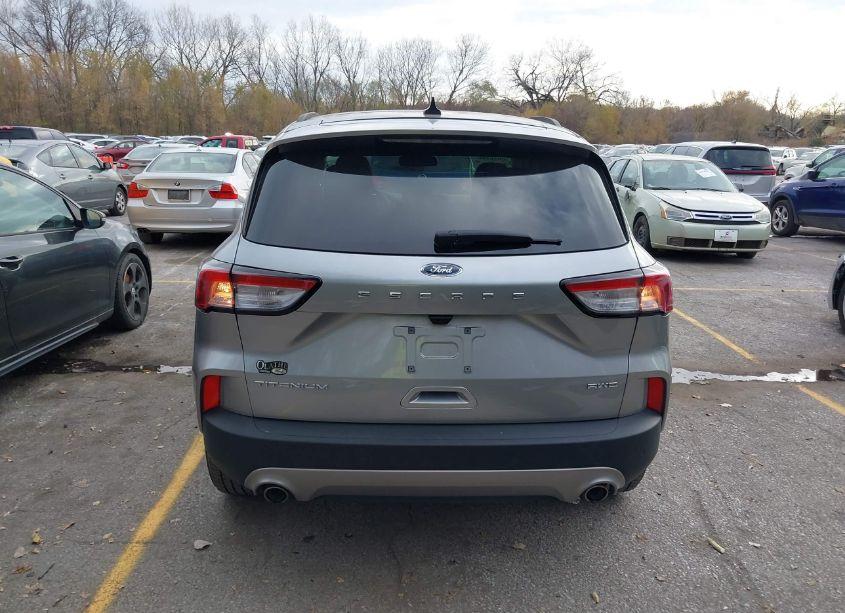 Photo 16 of 2022 Ford Escape TITANIUM (VIN 1FMCU9J94NUB82087)
