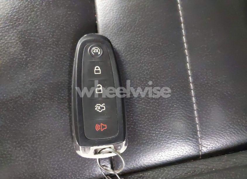 Photo 11 of 2015 Ford Escape TITANIUM (VIN 1FMCU9J95FUC63276)