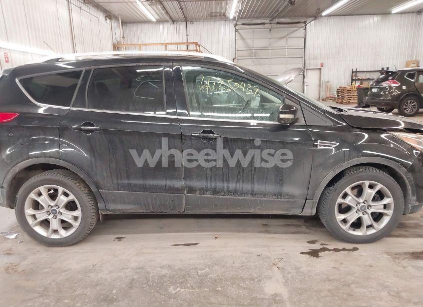 Photo 14 of 2015 Ford Escape TITANIUM (VIN 1FMCU9J95FUC63276)