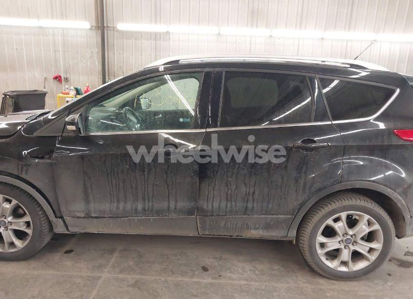 Photo 15 of 2015 Ford Escape TITANIUM (VIN 1FMCU9J95FUC63276)