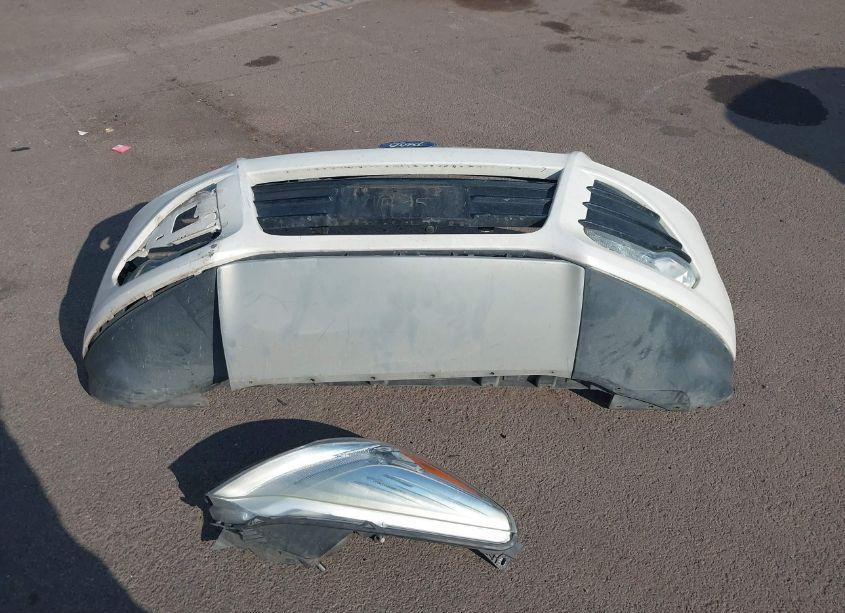 Photo 12 of 2015 Ford Escape TITANIUM (VIN 1FMCU9J95FUC89618)