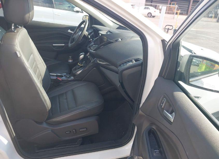 Photo 5 of 2015 Ford Escape TITANIUM (VIN 1FMCU9J95FUC89618)
