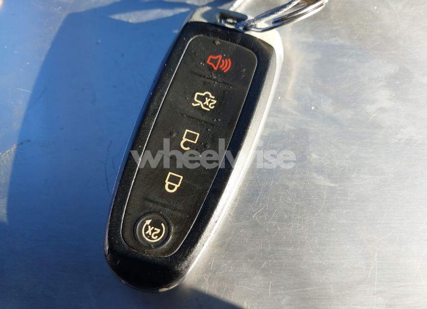 Photo 11 of 2016 Ford Escape TITANIUM (VIN 1FMCU9J95GUB55497)