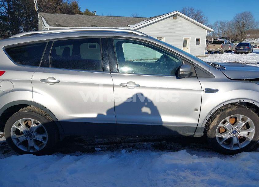 Photo 14 of 2016 Ford Escape TITANIUM (VIN 1FMCU9J95GUB55497)