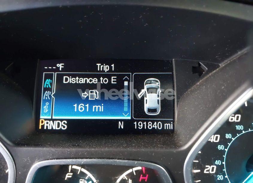 Photo 16 of 2016 Ford Escape TITANIUM (VIN 1FMCU9J95GUB55497)