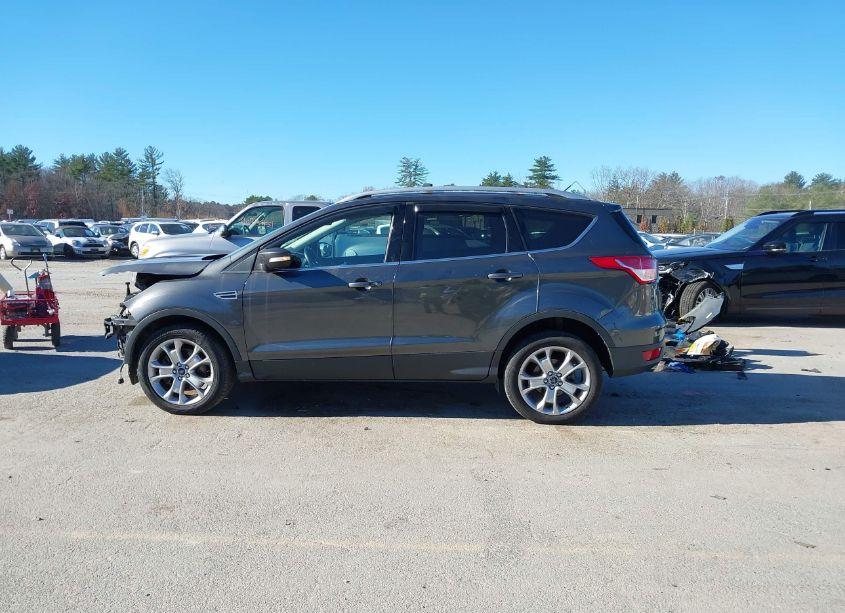 Photo 15 of 2016 Ford Escape TITANIUM (VIN 1FMCU9J95GUB61459)