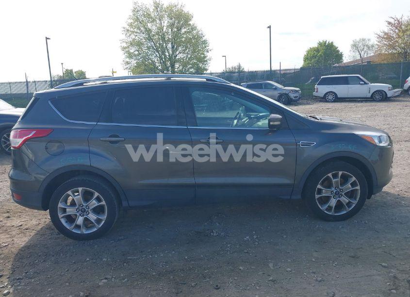 Photo 13 of 2016 Ford Escape TITANIUM (VIN 1FMCU9J95GUB85602)
