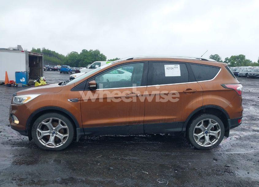 Photo 14 of 2017 Ford Escape TITANIUM (VIN 1FMCU9J95HUA02328)