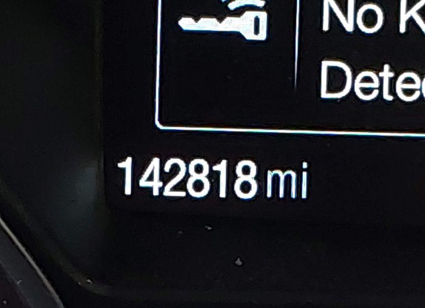 Photo 15 of 2017 Ford Escape TITANIUM (VIN 1FMCU9J95HUB53007)