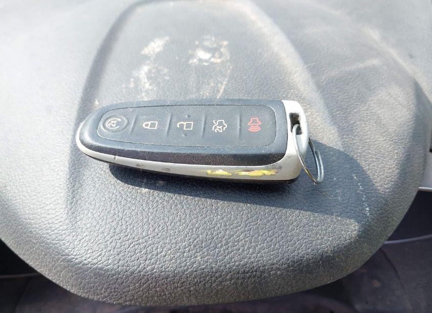 Photo 11 of 2017 Ford Escape TITANIUM (VIN 1FMCU9J95HUB80465)