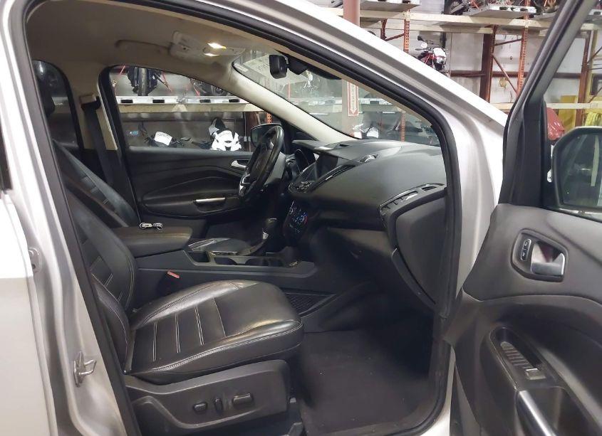 Photo 5 of 2017 Ford Escape TITANIUM (VIN 1FMCU9J95HUB88484)