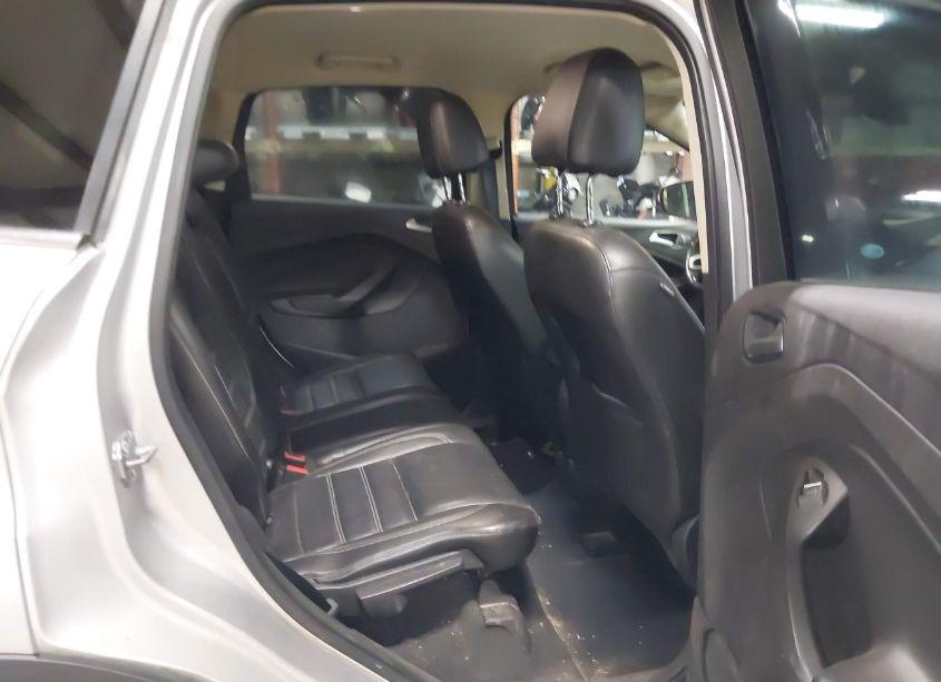 Photo 8 of 2017 Ford Escape TITANIUM (VIN 1FMCU9J95HUB88484)