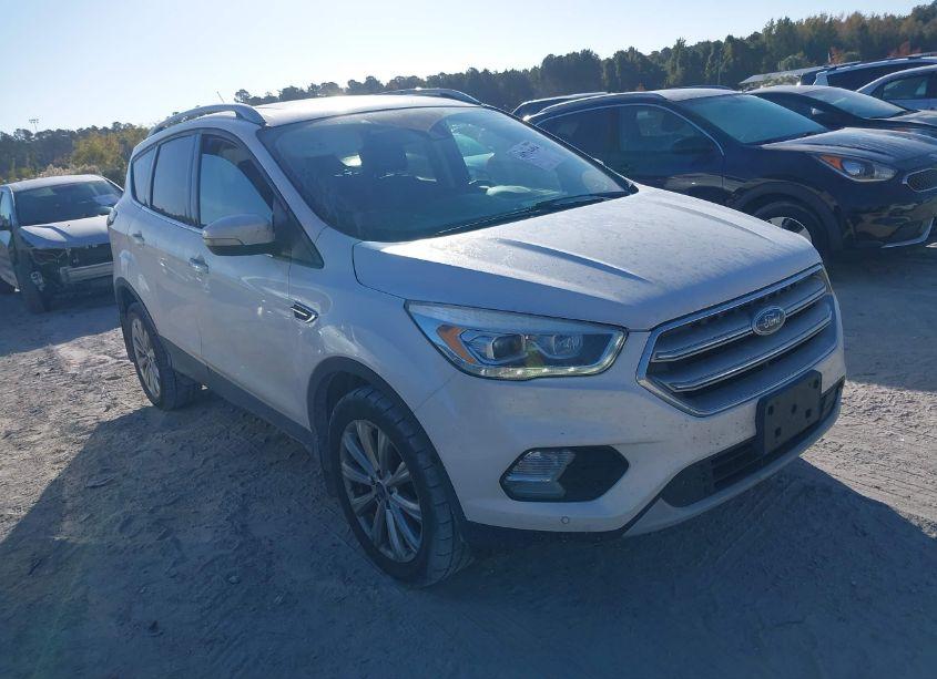 2017 Ford Escape TITANIUM (VIN 1FMCU9J95HUB91031) main photo