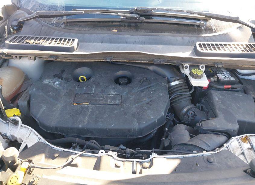 Photo 10 of 2017 Ford Escape TITANIUM (VIN 1FMCU9J95HUB91031)