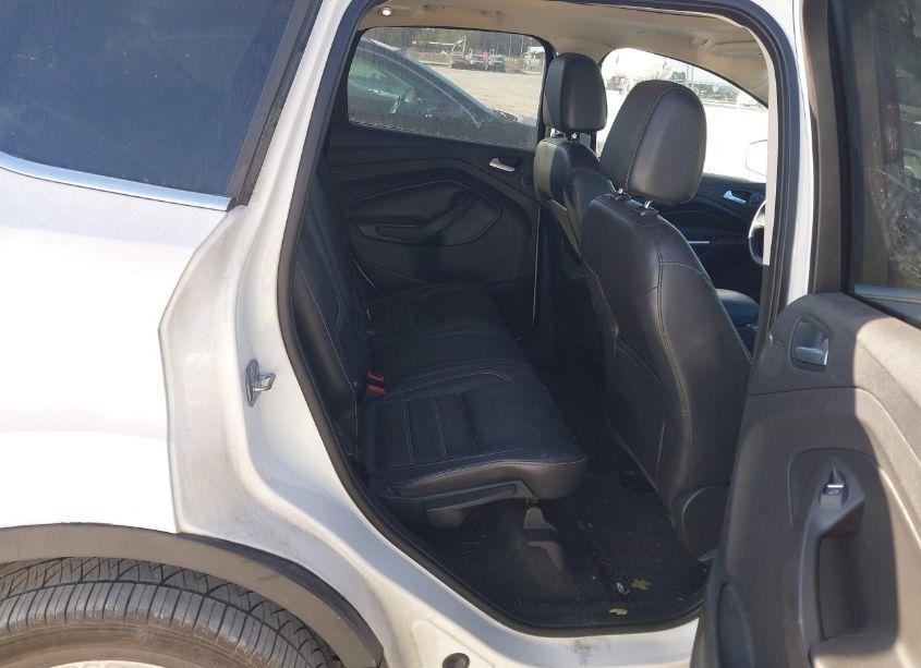 Photo 8 of 2017 Ford Escape TITANIUM (VIN 1FMCU9J95HUB91031)