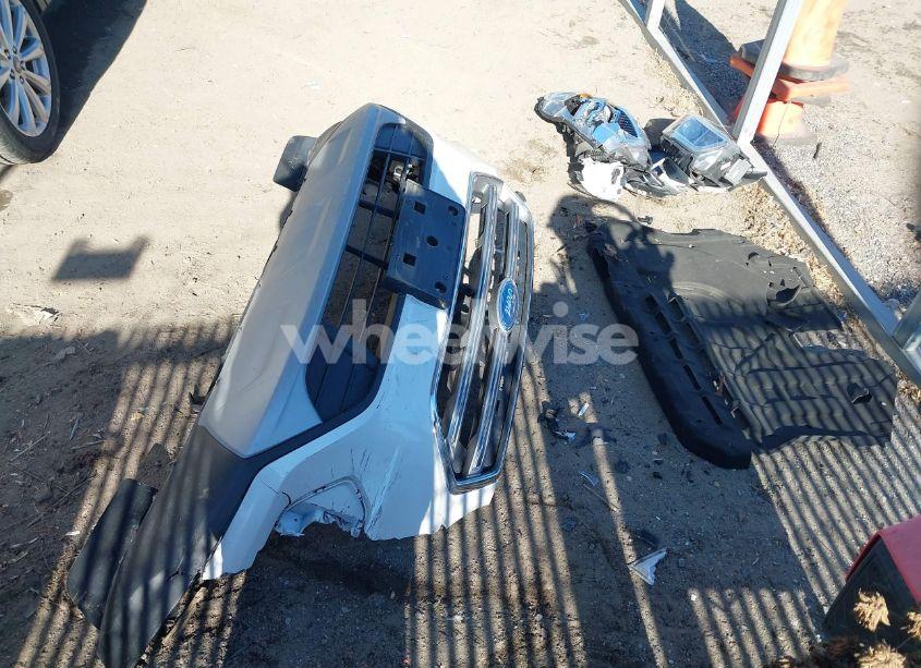 Photo 12 of 2017 Ford Escape TITANIUM (VIN 1FMCU9J95HUB96777)