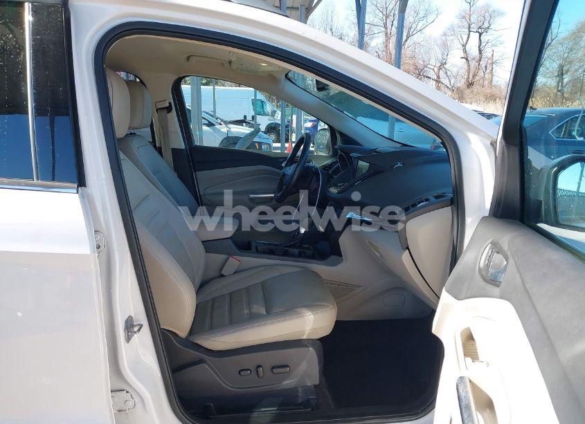 Photo 5 of 2017 Ford Escape TITANIUM (VIN 1FMCU9J95HUB96777)