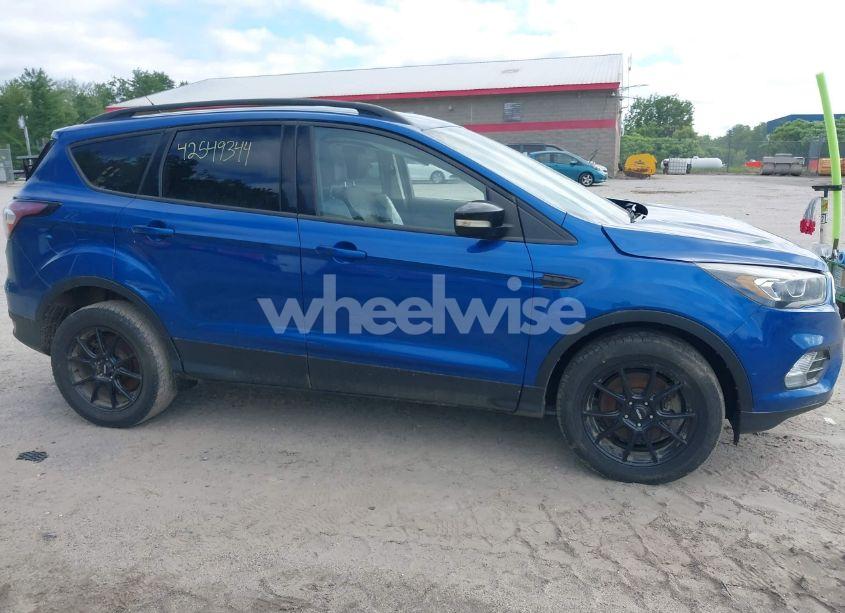 Photo 13 of 2017 Ford Escape TITANIUM (VIN 1FMCU9J95HUC70103)