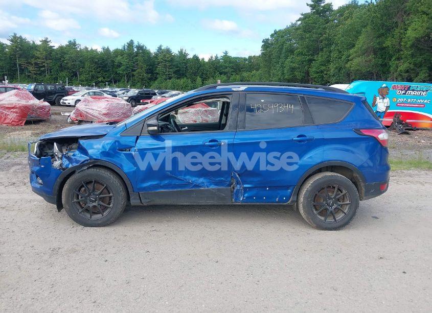 Photo 14 of 2017 Ford Escape TITANIUM (VIN 1FMCU9J95HUC70103)