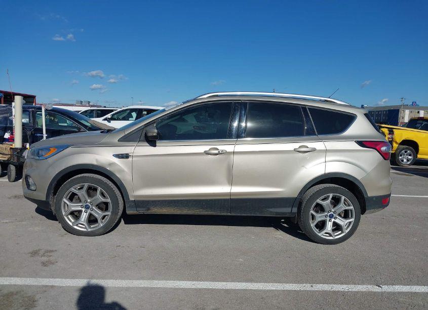 Photo 14 of 2017 Ford Escape TITANIUM (VIN 1FMCU9J95HUC85412)